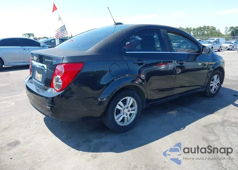 2015 Chevrolet Sonic Lt из США, поврежденный, VIN 1G1JC5SG8F4126703